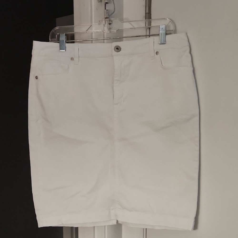 Style & Co. White Mini Pencil Skirt for Casual Wear